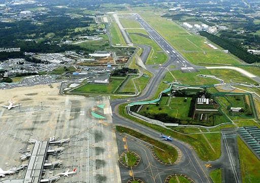 Kisah Petani yang Tinggal di Tengah Bandara Narita Jepang