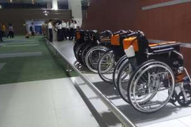 Pengguna Kursi Roda Dicegah Naik Pesawat di Okinawa