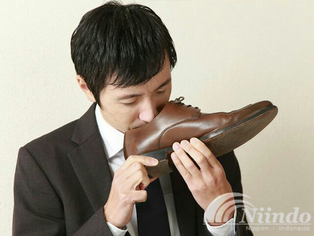 Penguji Kenyamanan Sepatu