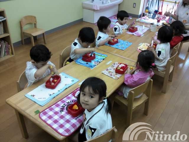 Anak TK di Jepang