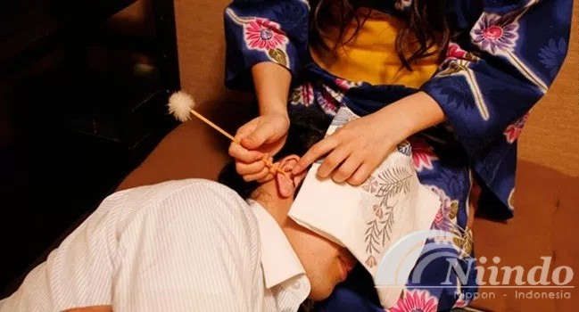 jasa membersihkan telinga di Jepang