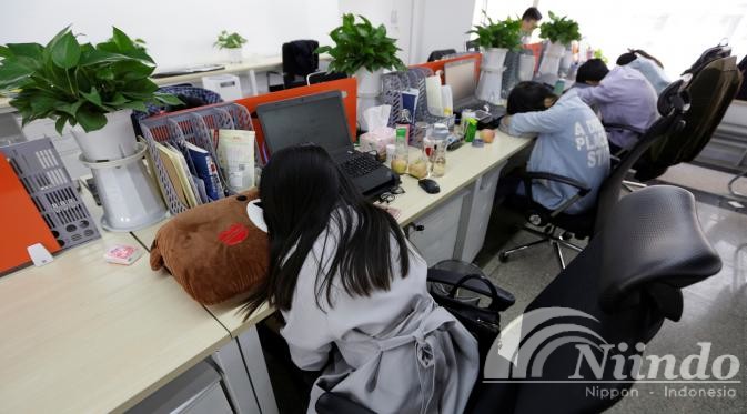 karyawan boleh tidur siang di kantor