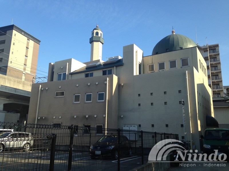 Fukuoka Mosque in Japan