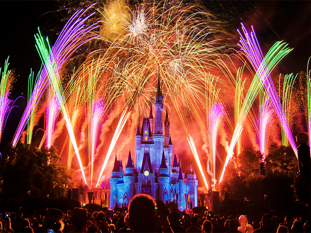 Tokyo Disneyland & Tokyo DisneySea (Chiba)