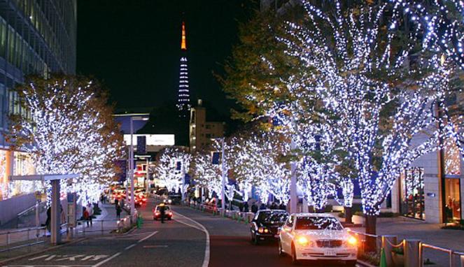 semarak natal di roponggi hills jepang