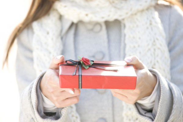 Unik, Gadis di Jepang Justru Berikan Cokelat Kepada Teman Wanita Saat Valentine