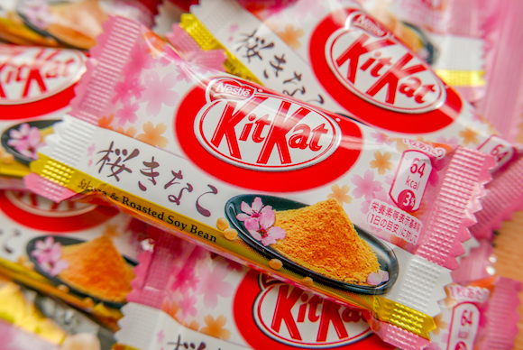 Baru! KitKat Jepang Luncurkan Rasa Unik Kombinasi Sakura dan Kinako