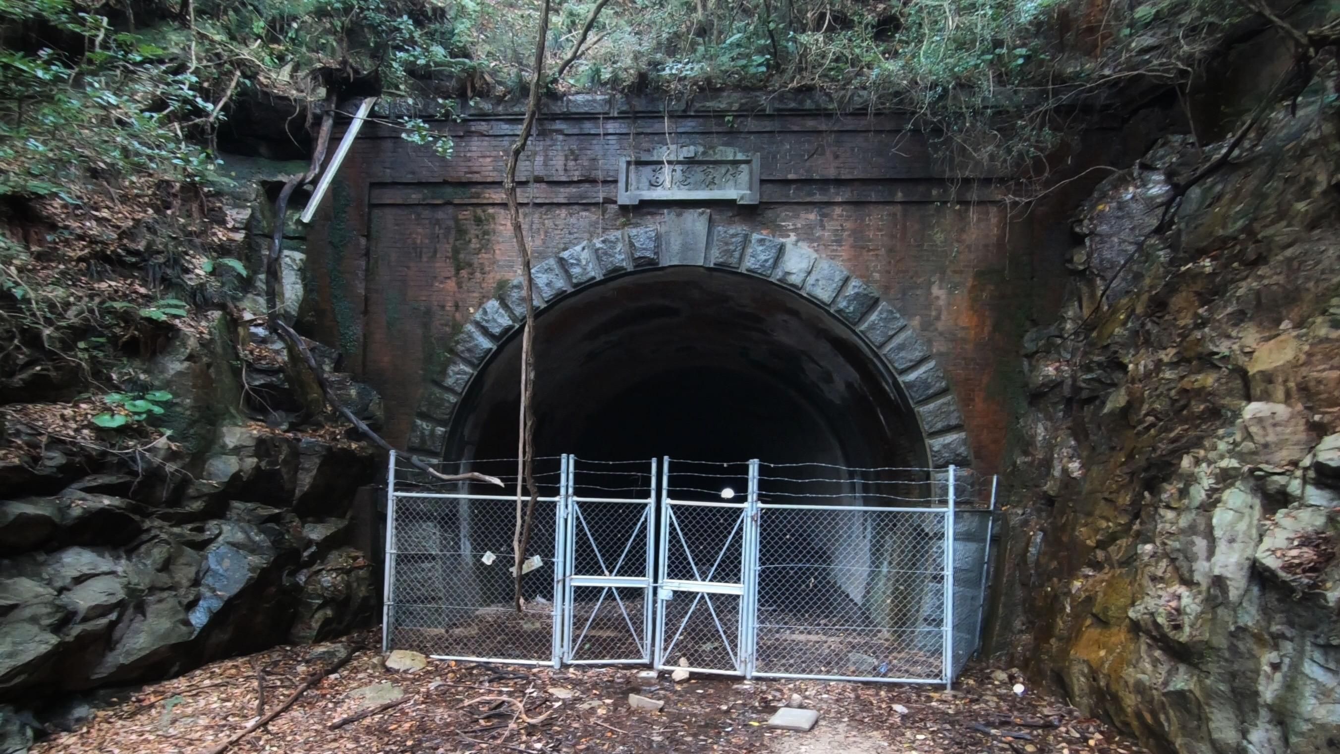 destinasi/horor-intip-4-destinasi-menyeramkan-yang-terkenal-di-jepang