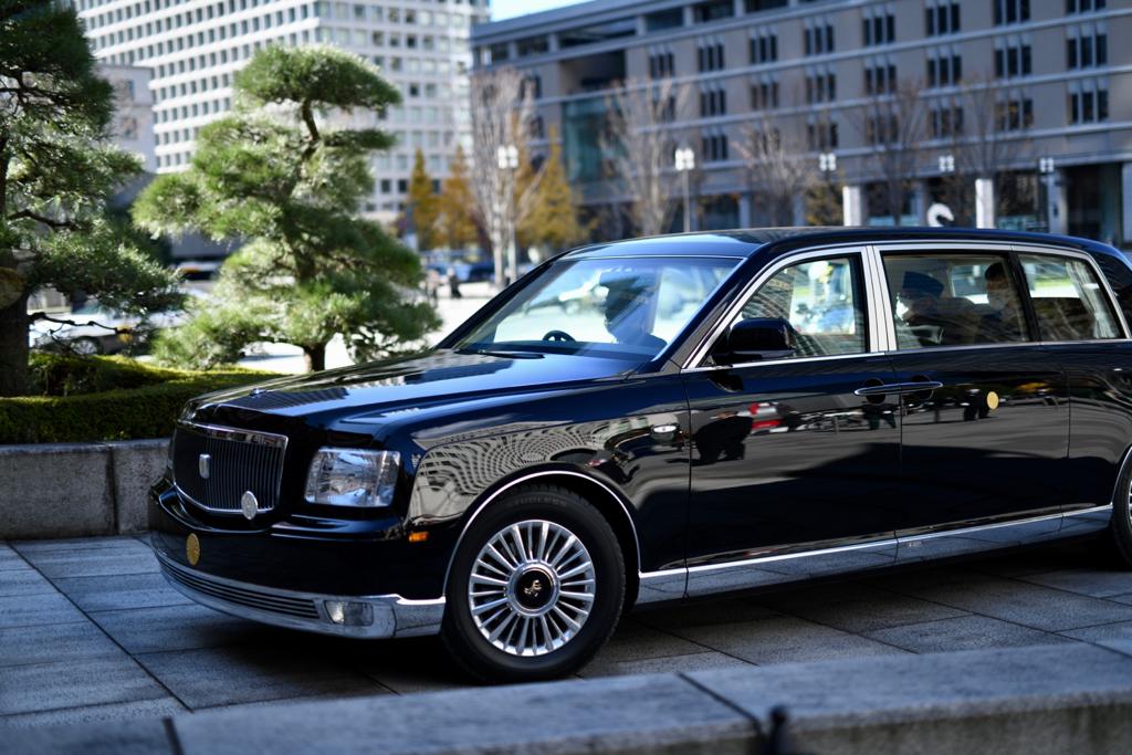 dubes-ri-untuk-jepang-heri-akhmadi-serahkan-surat-kepercayaan